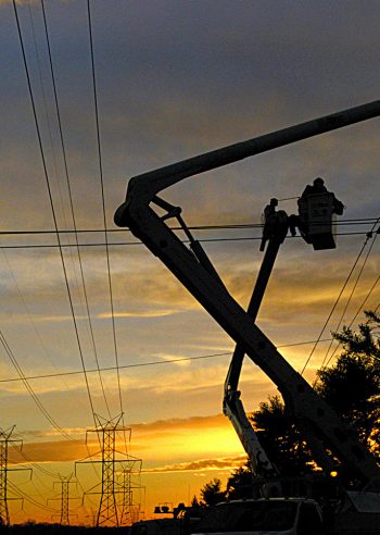 Overhead Lineman
